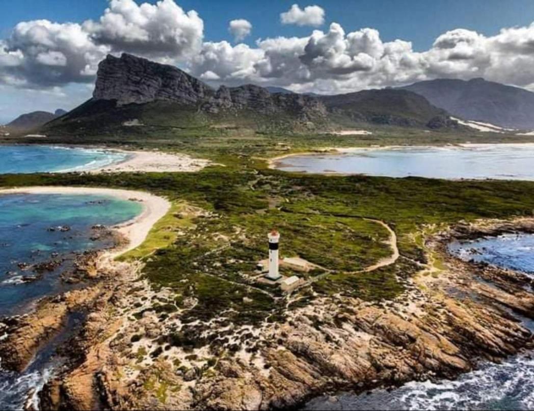 Klipwerf Bettys Bay Lägenhet Exteriör bild