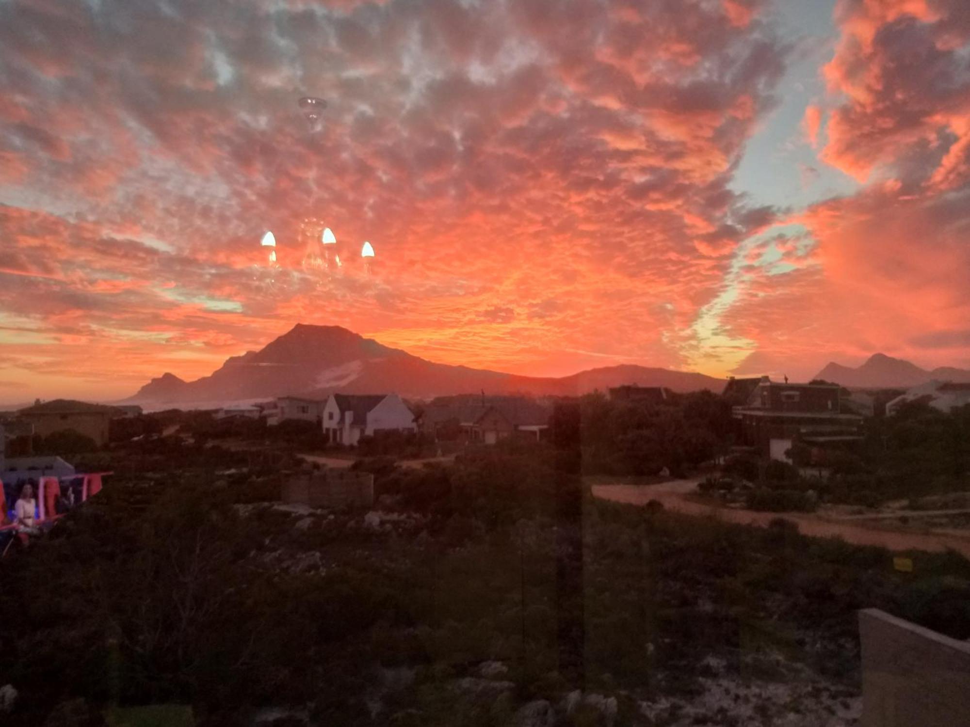 Klipwerf Bettys Bay Lägenhet Exteriör bild